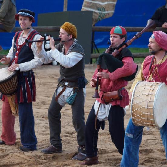 Musikere spiller til Horsens Middelalder Festival