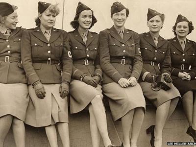 Six female war correspondents who covered the U.S. Army in the European Theater during World War II appear together in this 1943 photograph: Mary Welch, Dixie Tighe, Kathleen Harriman, Helen Kirkpatrick, Lee Miller, Tania Long (U.S. Army Center of Military History)