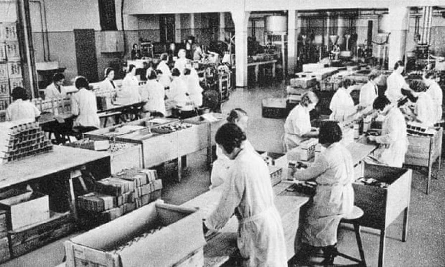 Temmler-fabrikken i Berlin producede 35m tabletter af Pervitin til den tyske hær og luftvåben i 1940.